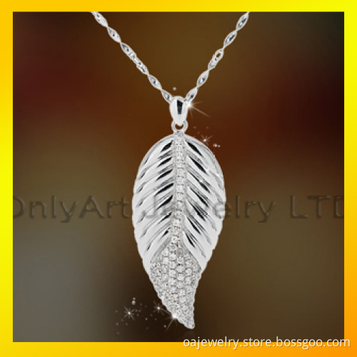 fashion jewelry silver pendant for lady with CZ